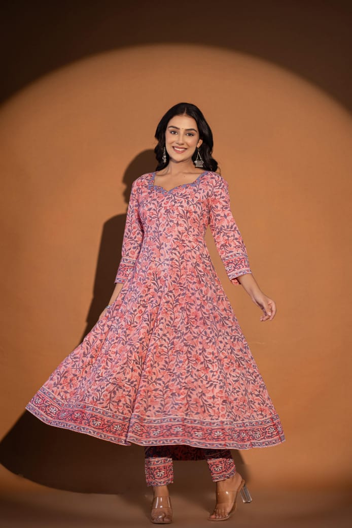 Patti Round Neck Kurti For Women